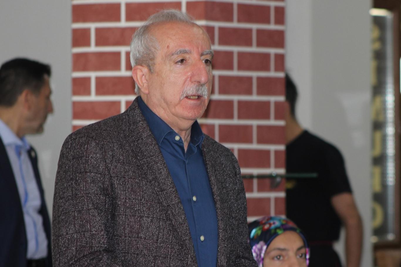 "Büyük iddialarla yola çıkan örgütler ABD lejyonerleri haline geldi" "Büyük iddialarla yola çıkan örgütler ABD lejyonerleri haline geldi"